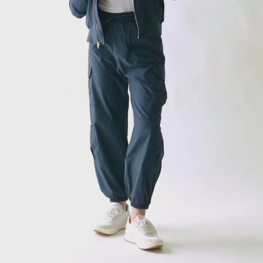 Albion Jetsetter Cargo Joggers!